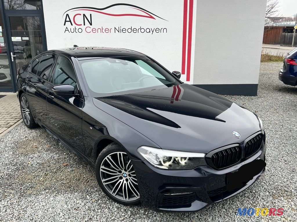 2017' BMW 5 Series photo #4