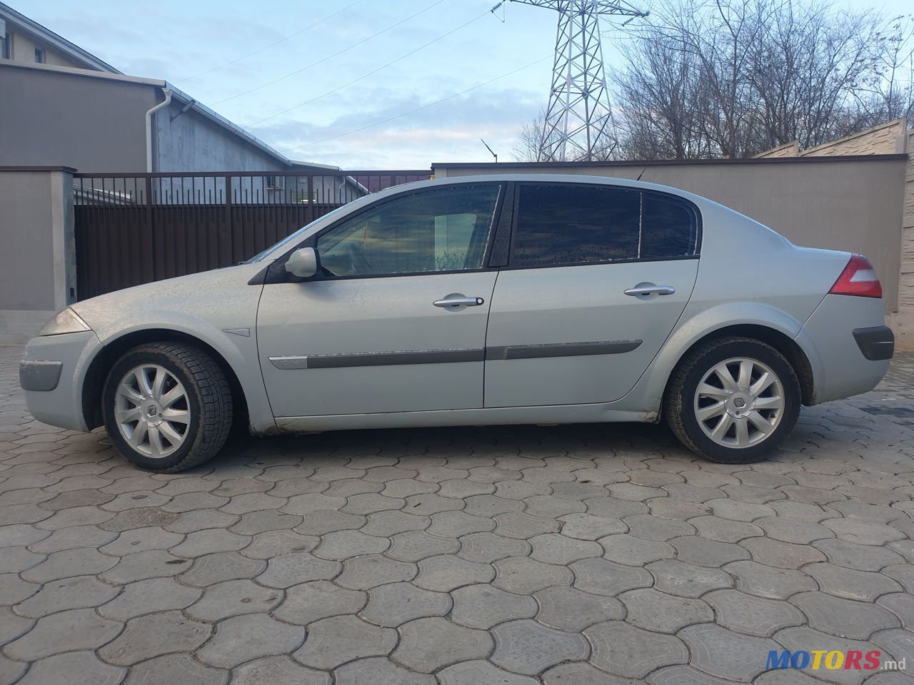 2004' Renault Megane photo #2