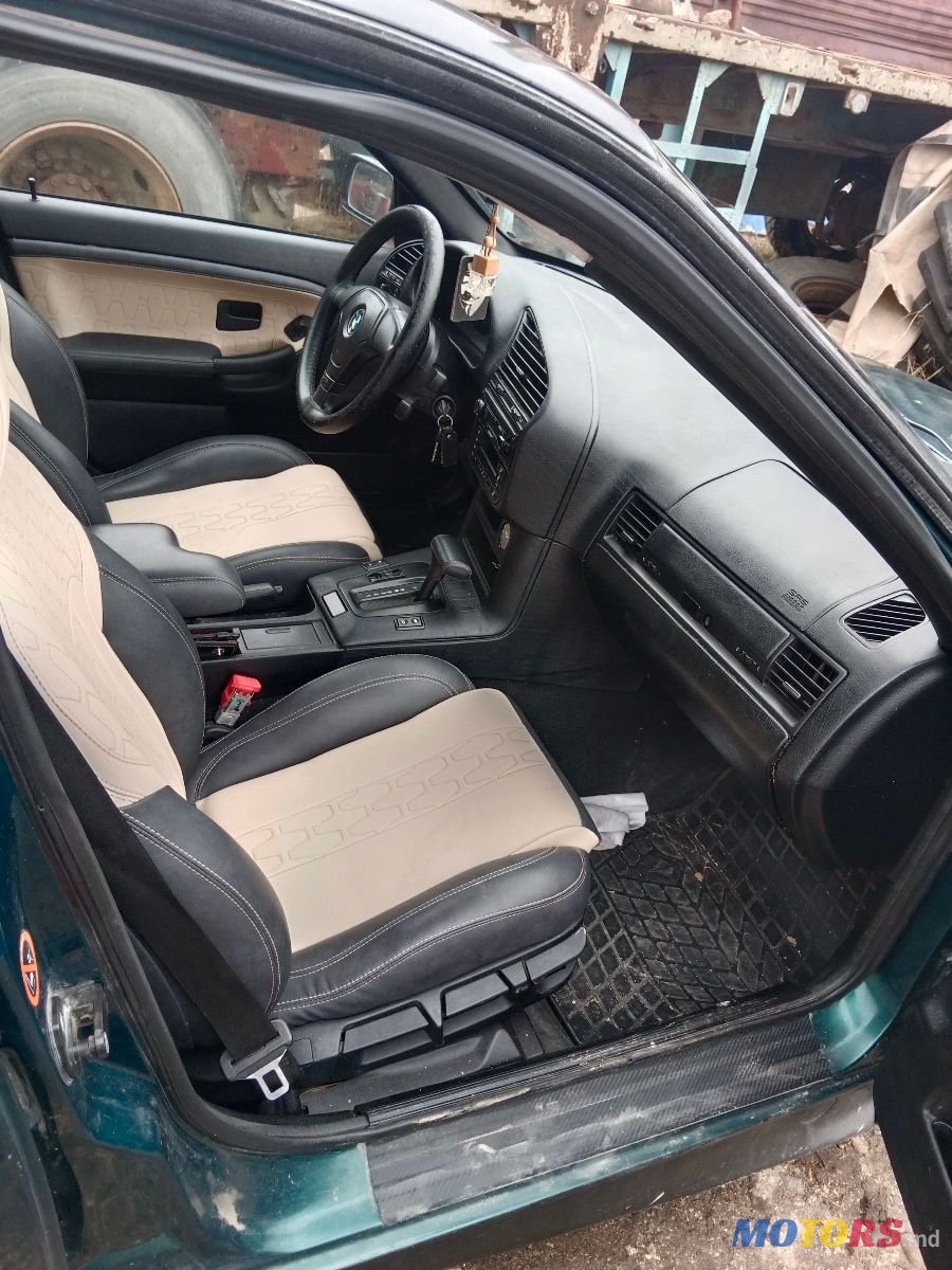 1995' BMW 3 Series photo #1