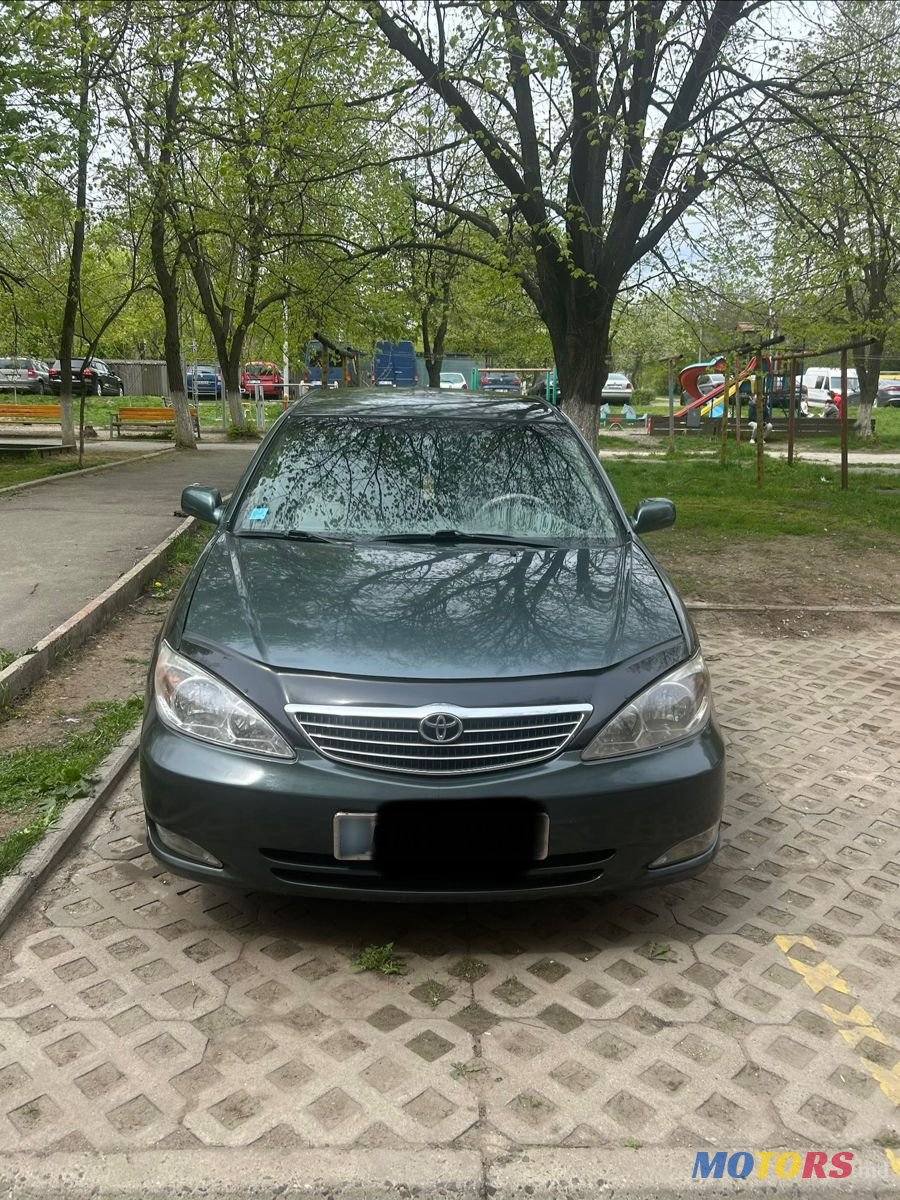 2002' Toyota Camry photo #1