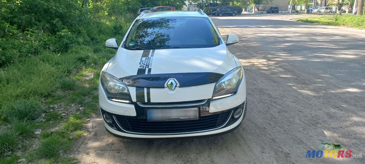 2012' Renault Megane photo #1
