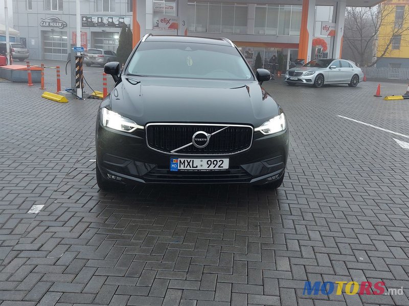 2018' Volvo XC60 photo #1