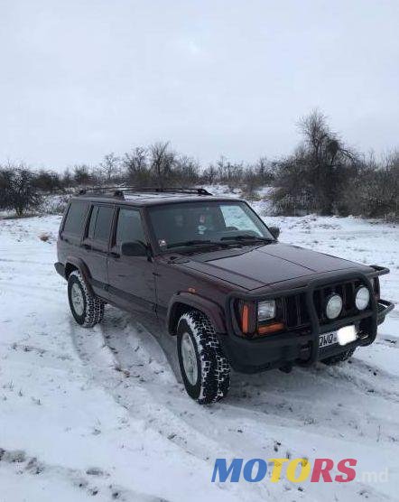2000' Jeep Cherokee photo #1