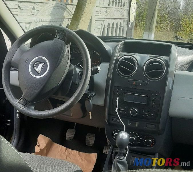 2014' Dacia Duster photo #2