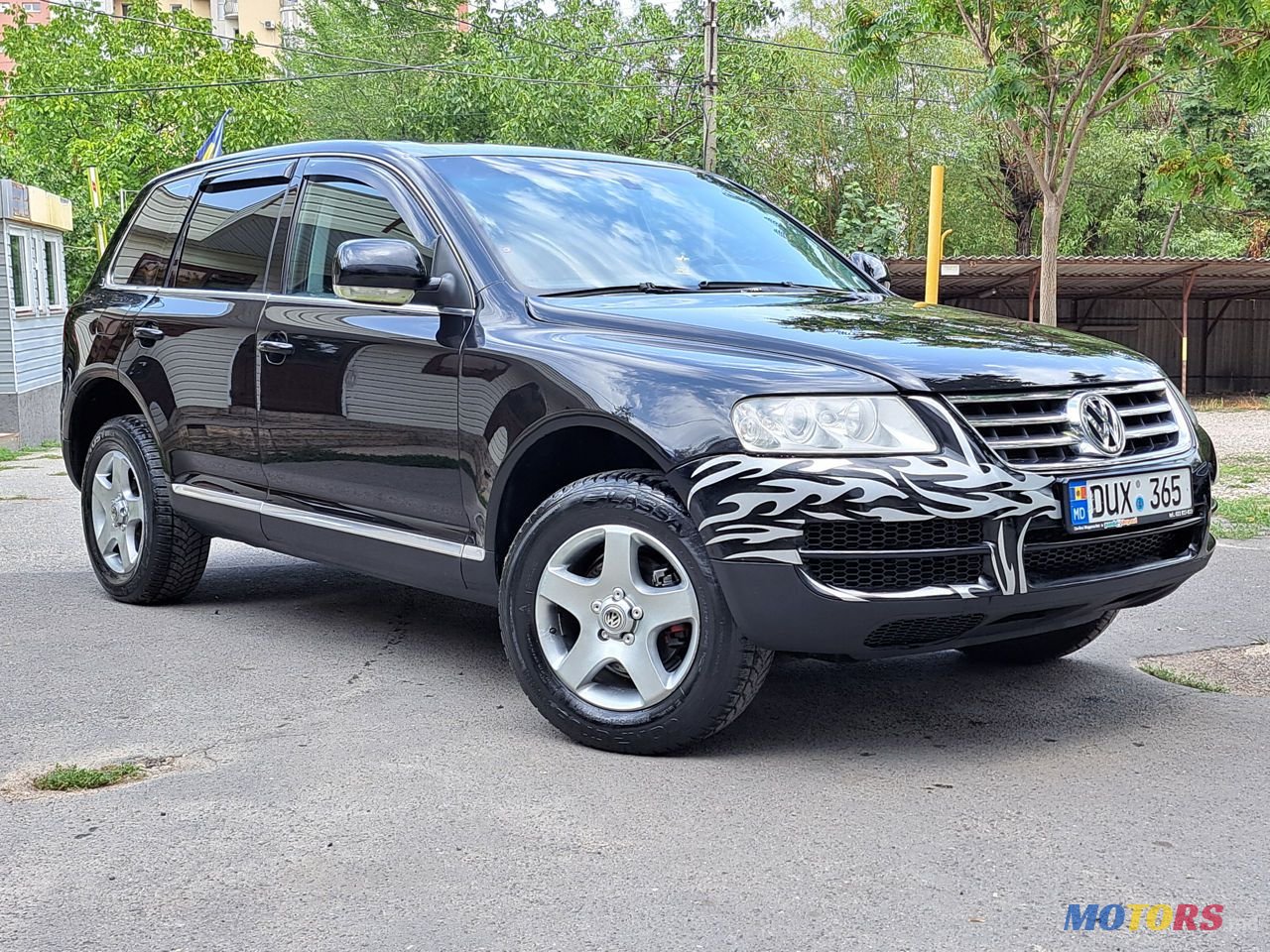 2006' Volkswagen Touareg photo #3