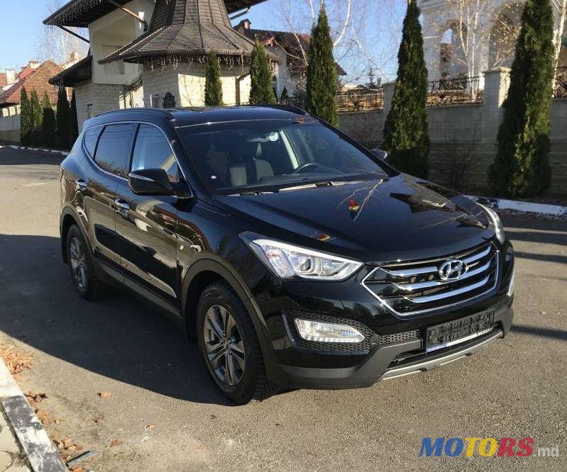 2014' Hyundai Santa Fe photo #1