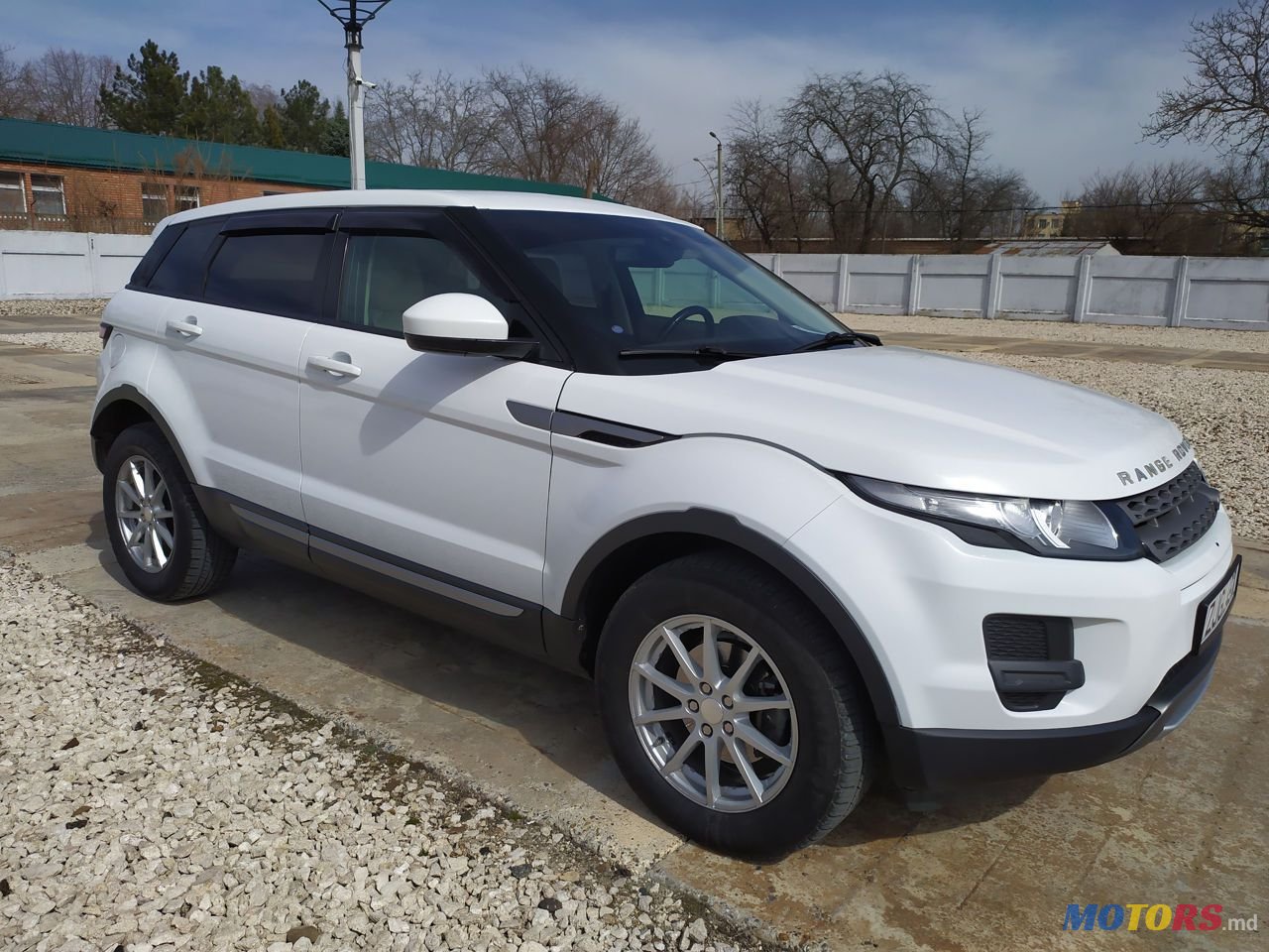 2014' Land Rover Range Rover Evoque photo #3