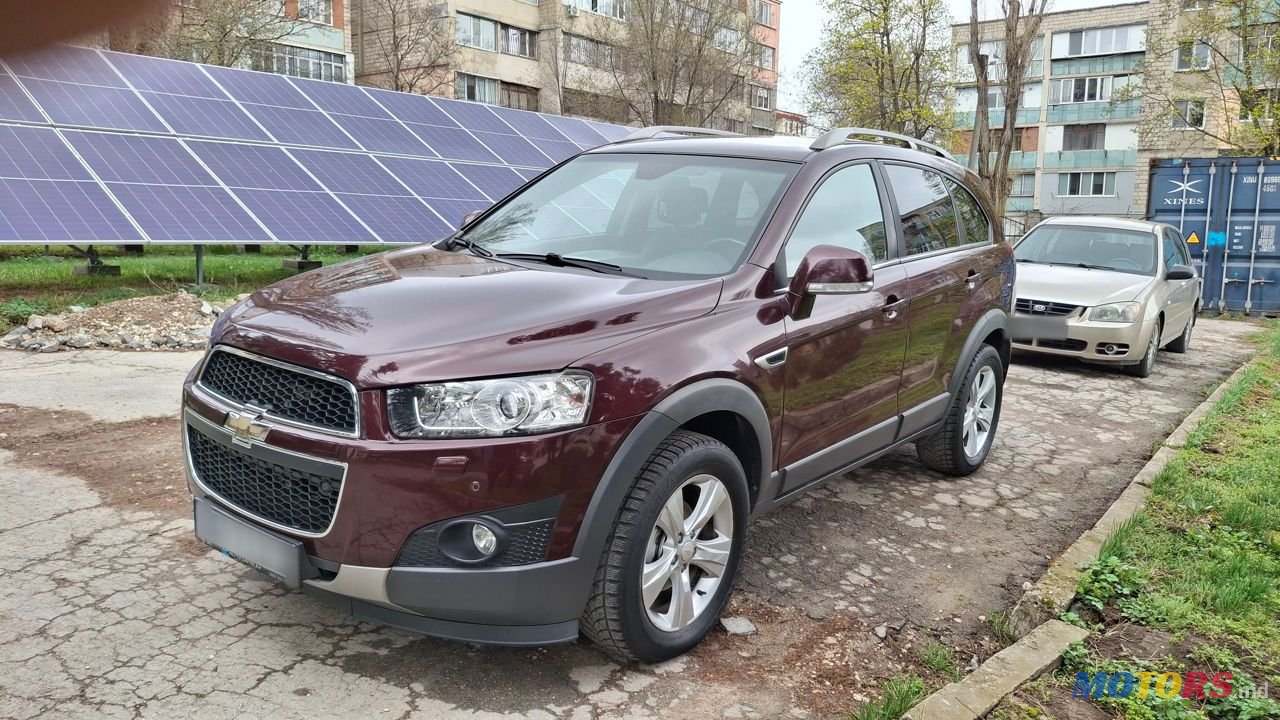 2012' Chevrolet Captiva photo #2