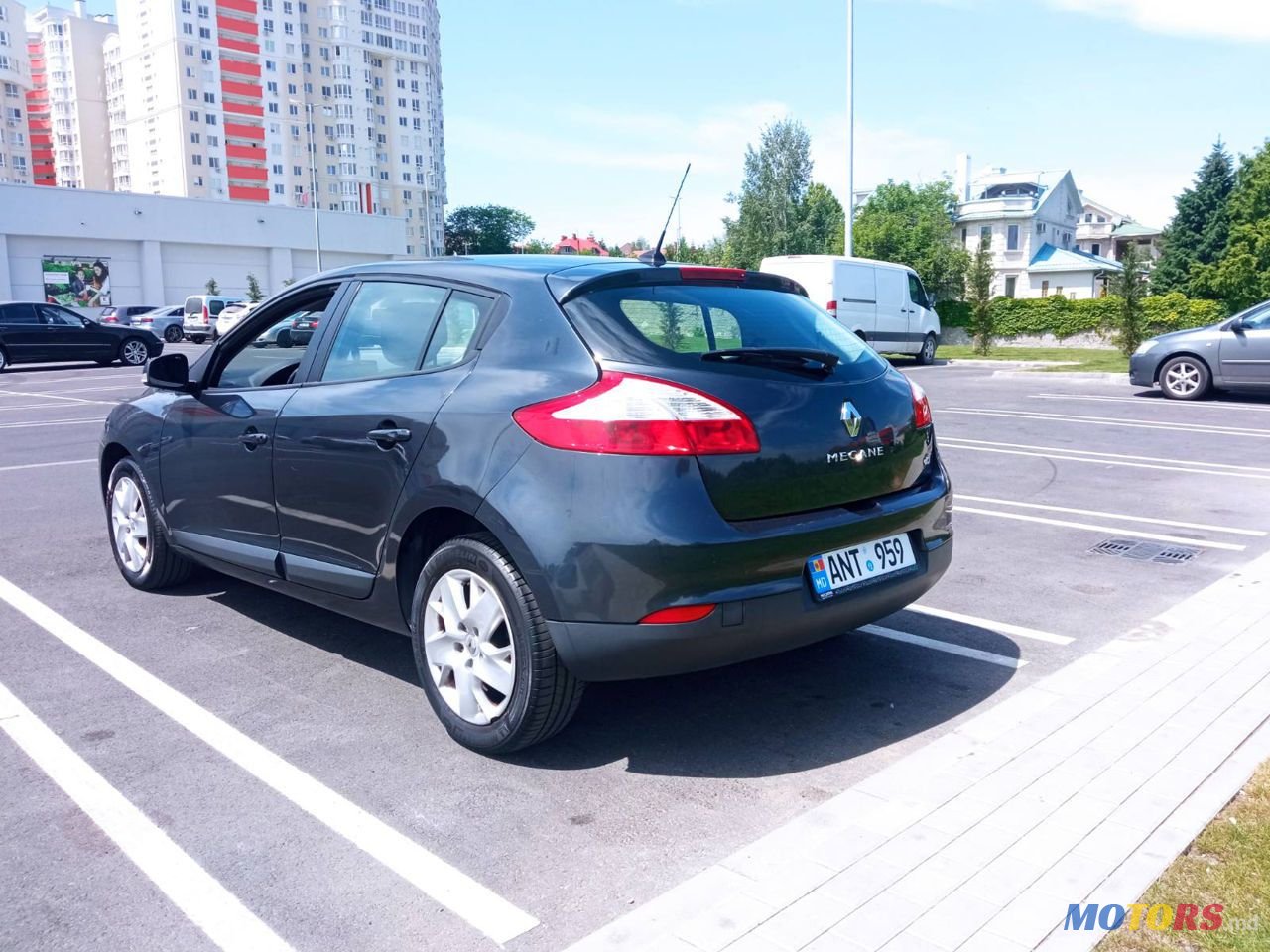 2013' Renault Megane photo #4