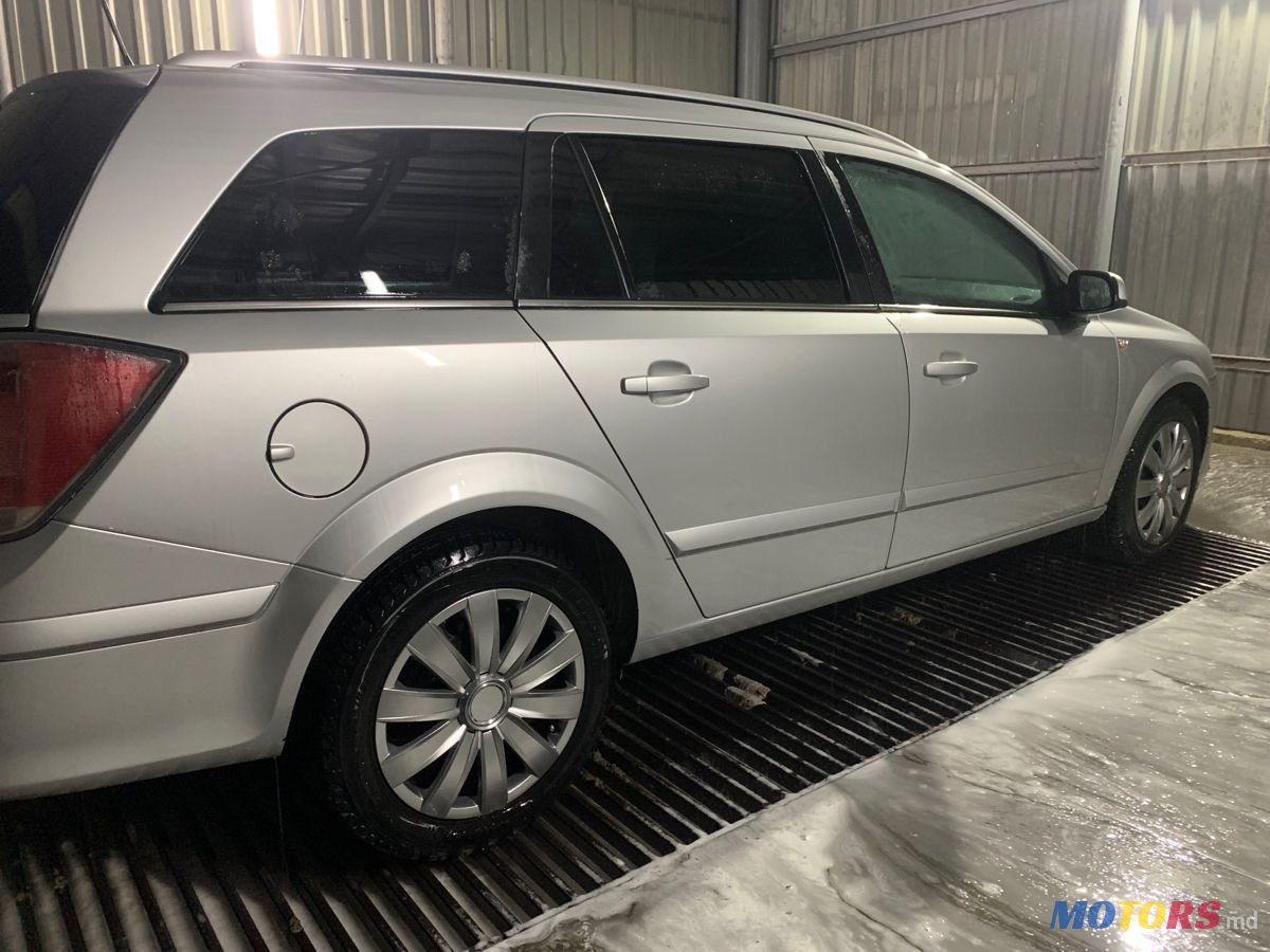 2006' Opel Astra photo #5