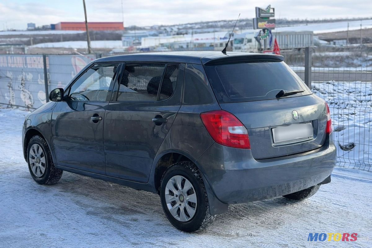2009' Skoda Fabia photo #6