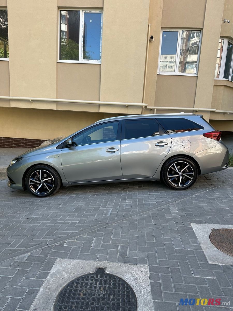 2018' Toyota Auris photo #1