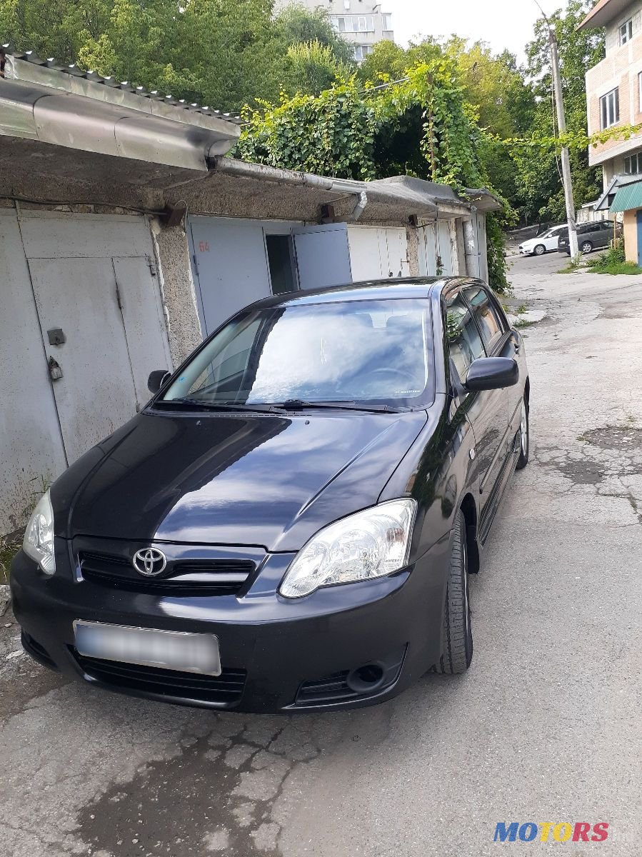 2005' Toyota Corolla photo #1