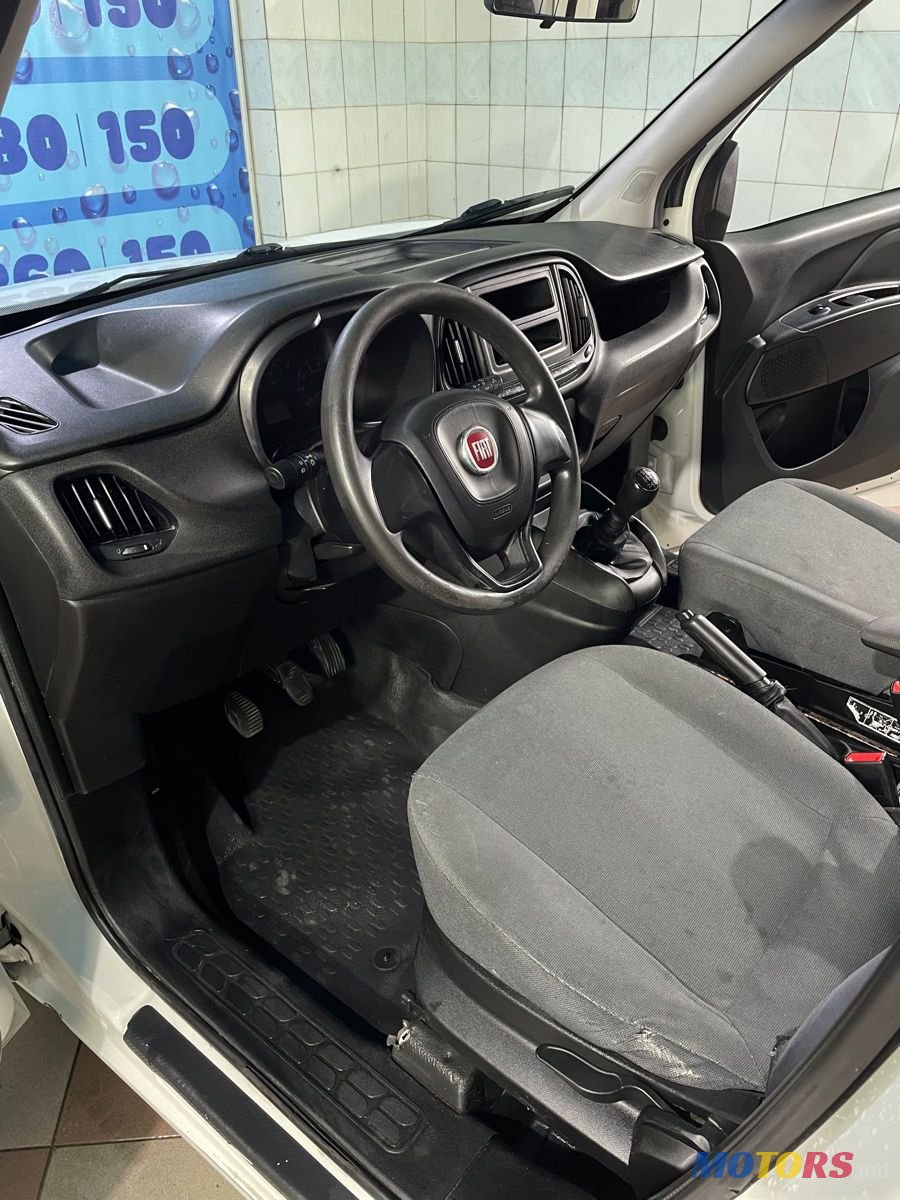 2015' Fiat Doblo photo #5