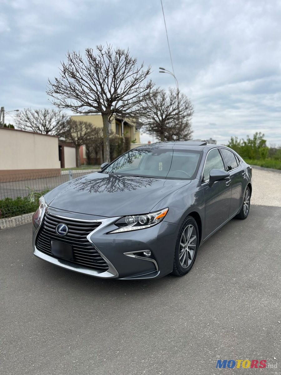 2016' Lexus Es Series photo #2