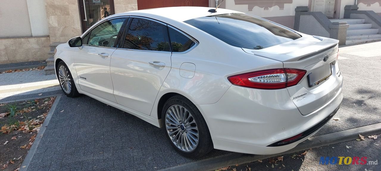 2014' Ford Fusion photo #3