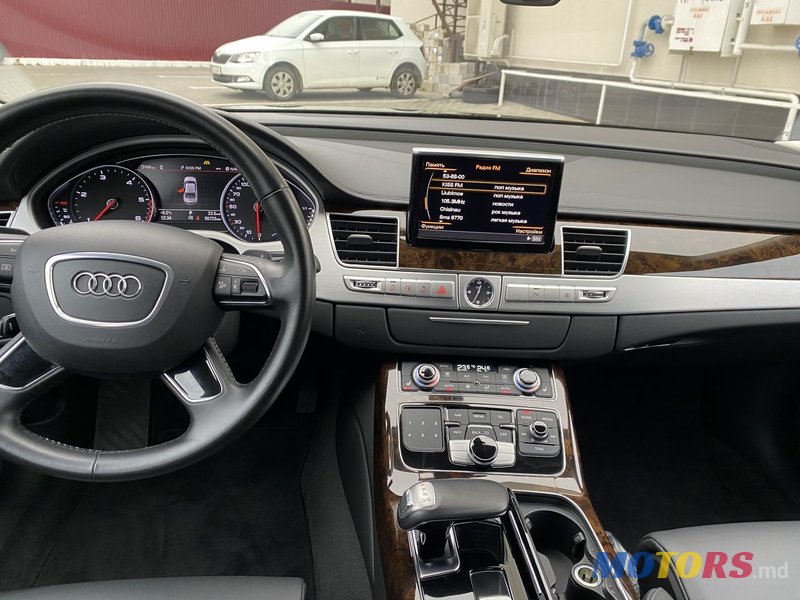 2016' Audi A8 photo #5