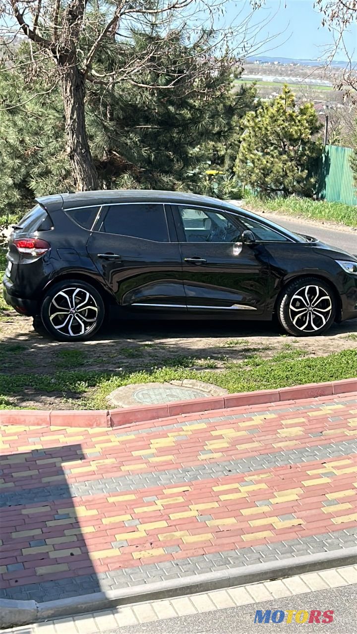 2017' Renault Scenic photo #1