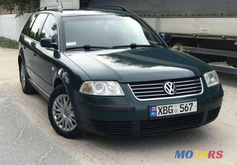 2003' Volkswagen Passat photo #1
