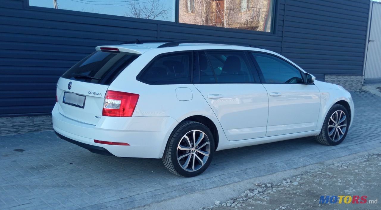 2020' Skoda Octavia photo #1