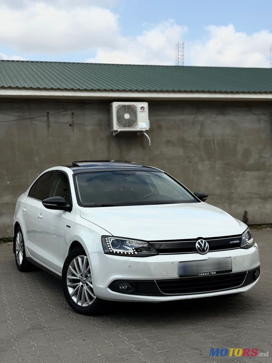 2013' Volkswagen Jetta photo #1