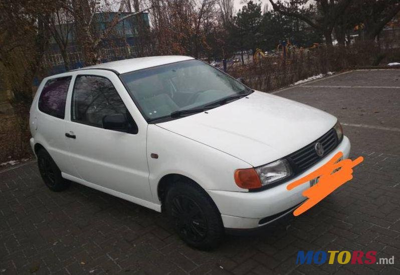 1999' Volkswagen Polo photo #1