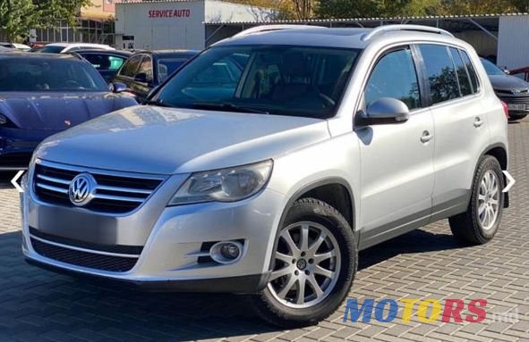 2008' Volkswagen Tiguan photo #1