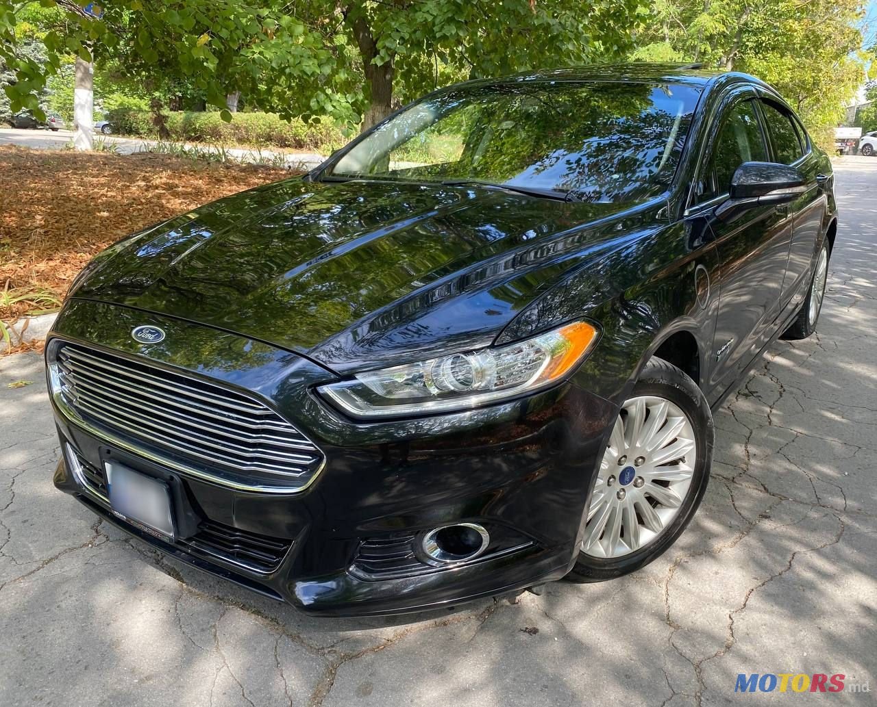 2013' Ford Fusion photo #4