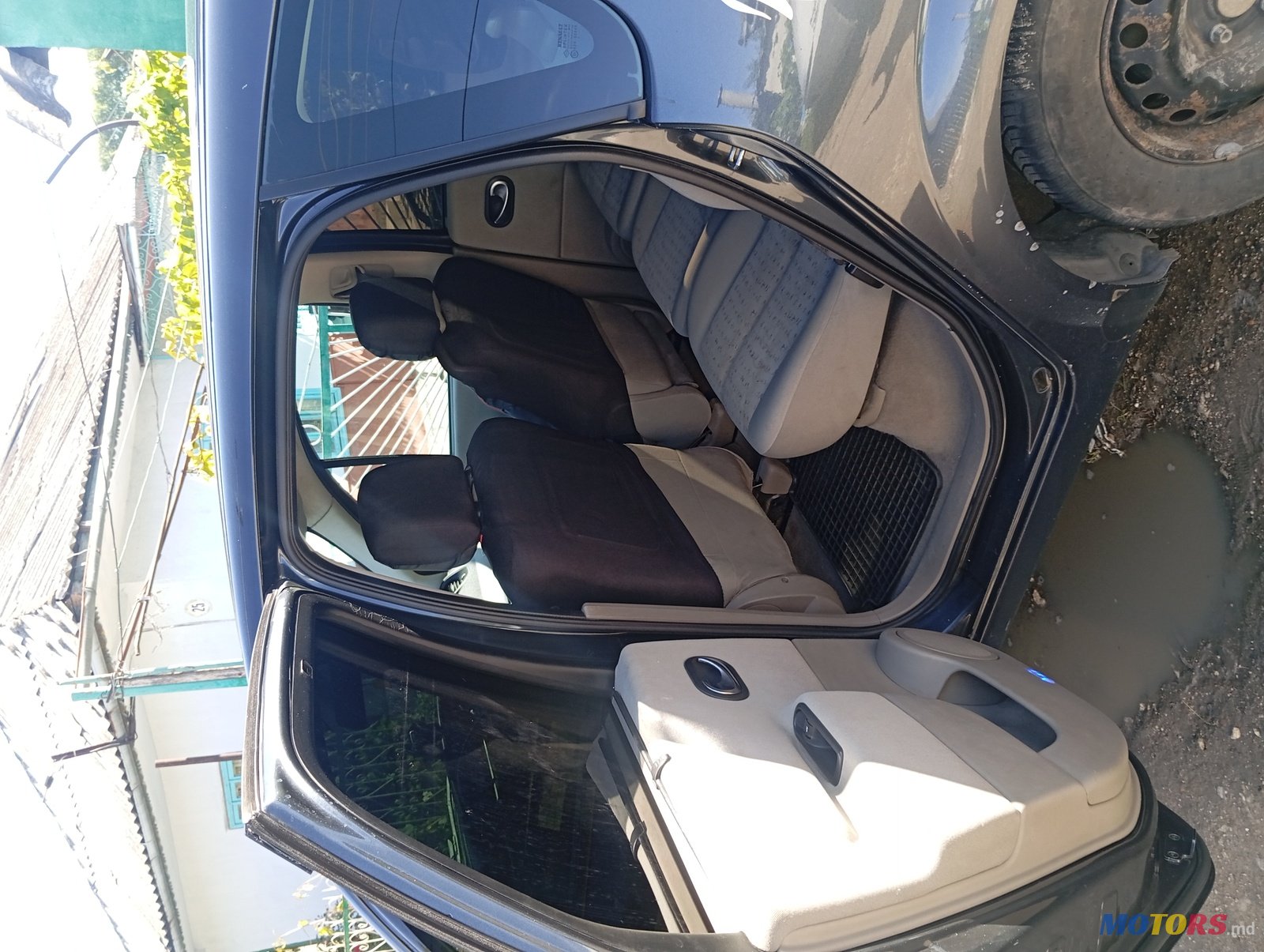 2006' Renault Scenic photo #4