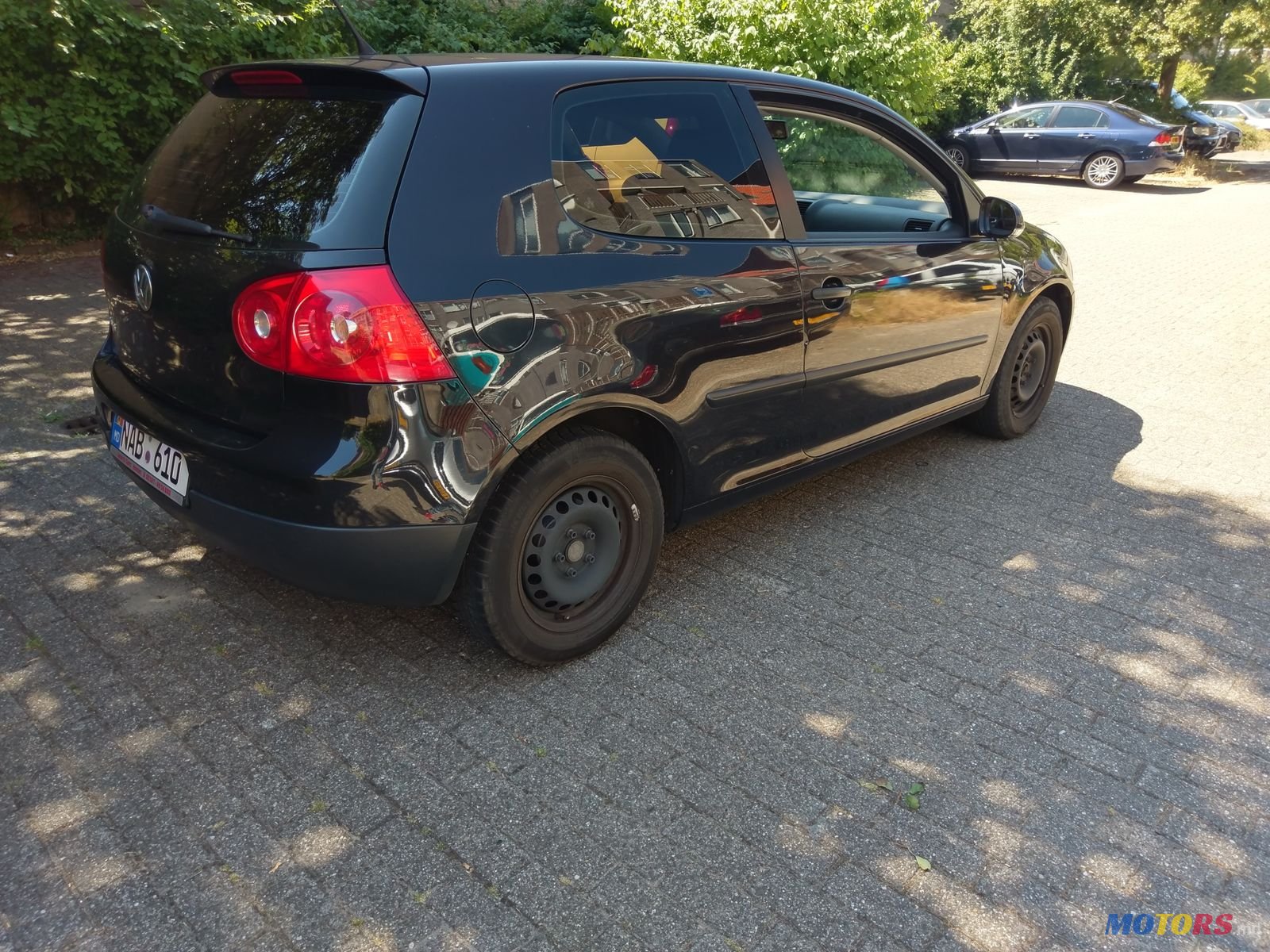 2007' Volkswagen Golf photo #3