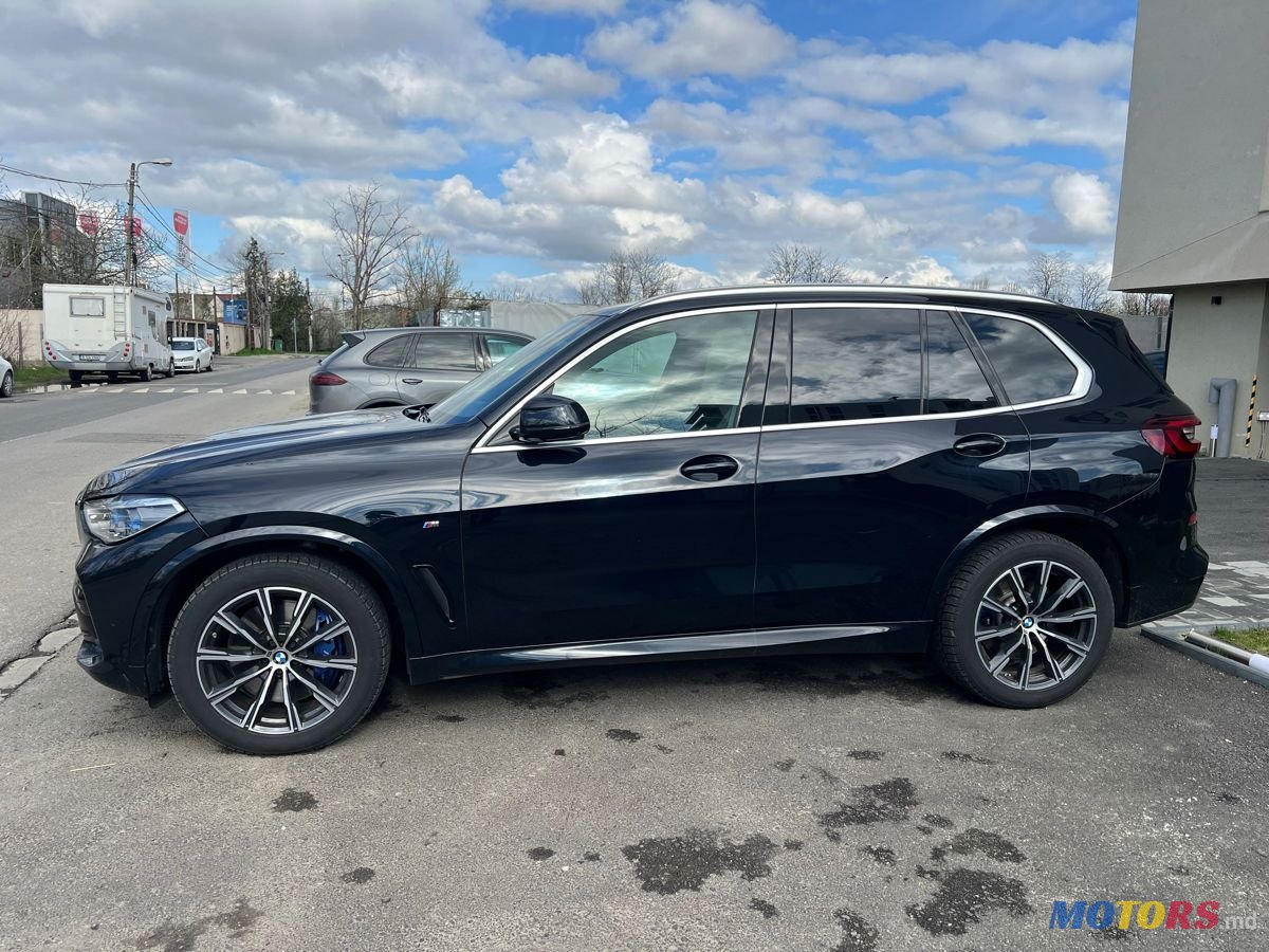2020' BMW X5 photo #5