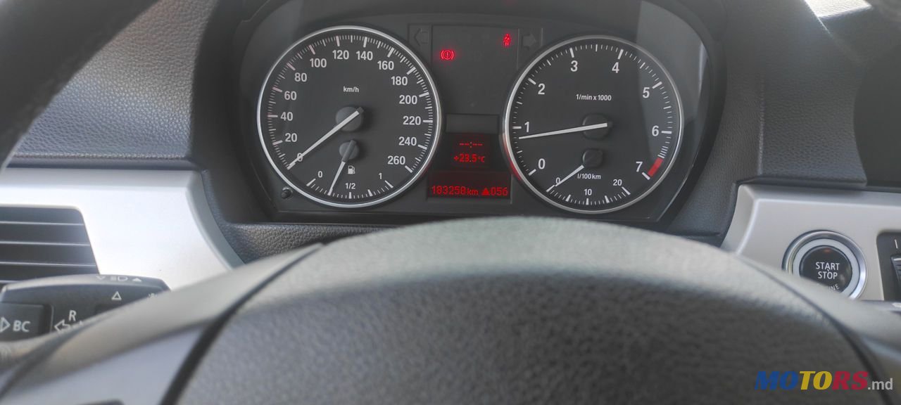 2009' BMW 3 Series photo #6