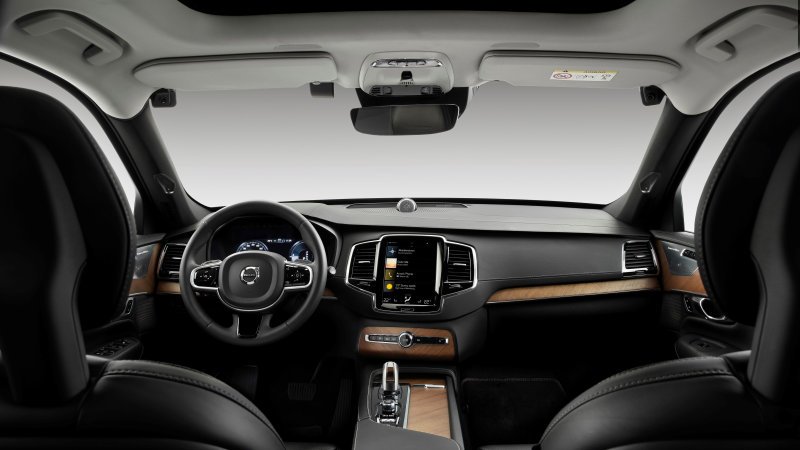 Volvo Will Use In-Car Cameras To Detect Drunk, Distracted Driving