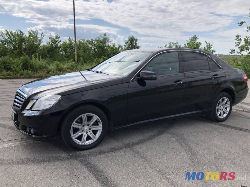 2009' Mercedes-Benz E photo #4