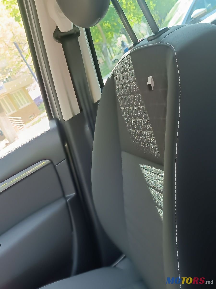 2015' Renault Grand Scenic photo #5