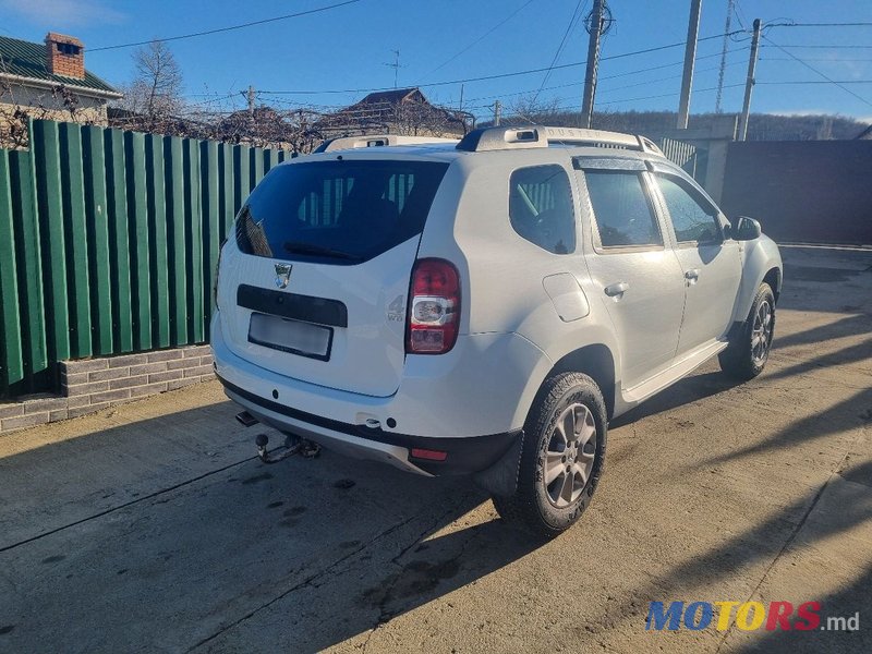 2015' Dacia Duster photo #5