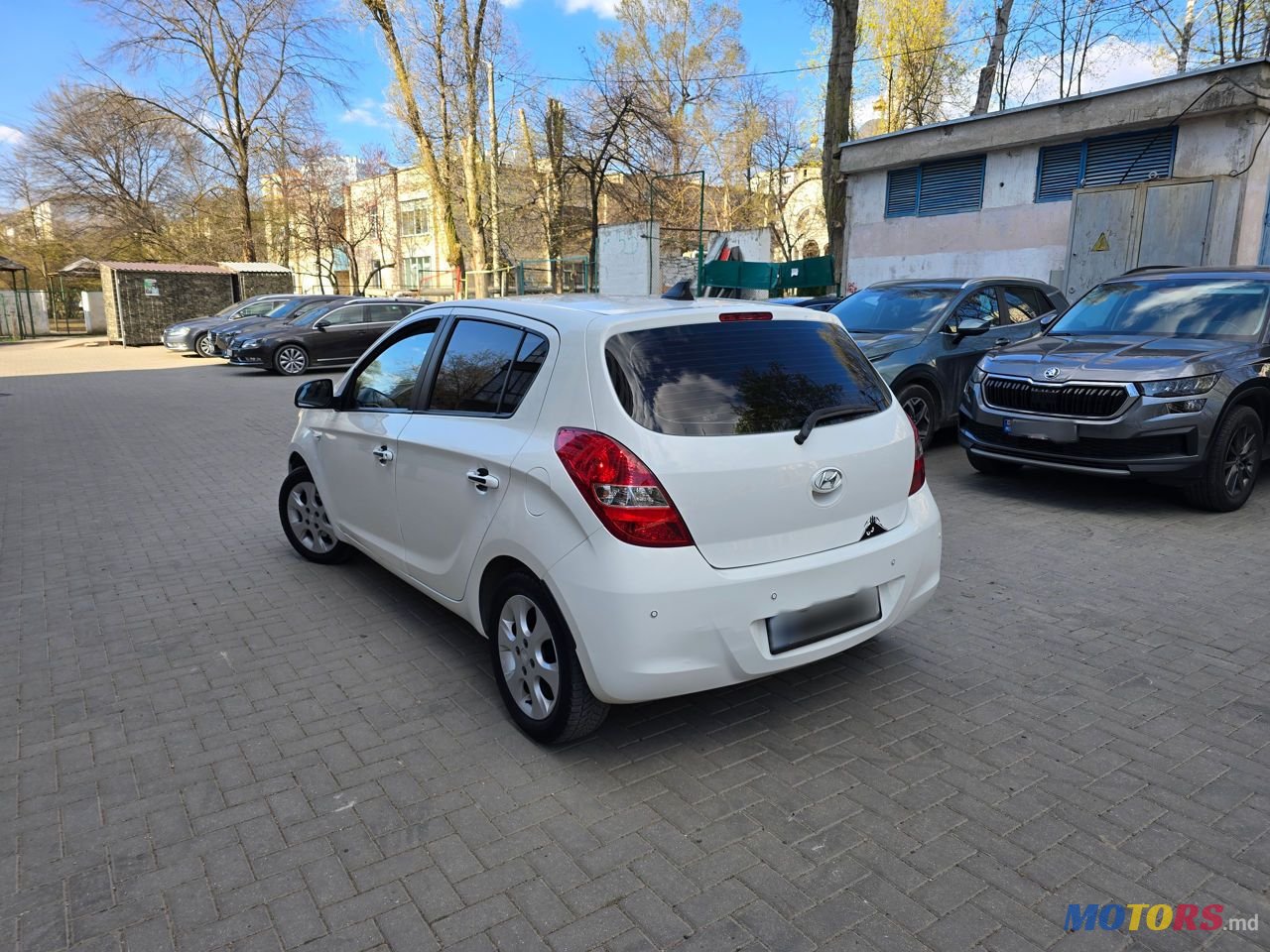 2010' Hyundai i20 photo #2