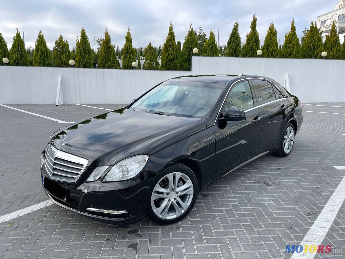 2013' Mercedes-Benz E Класс photo #1
