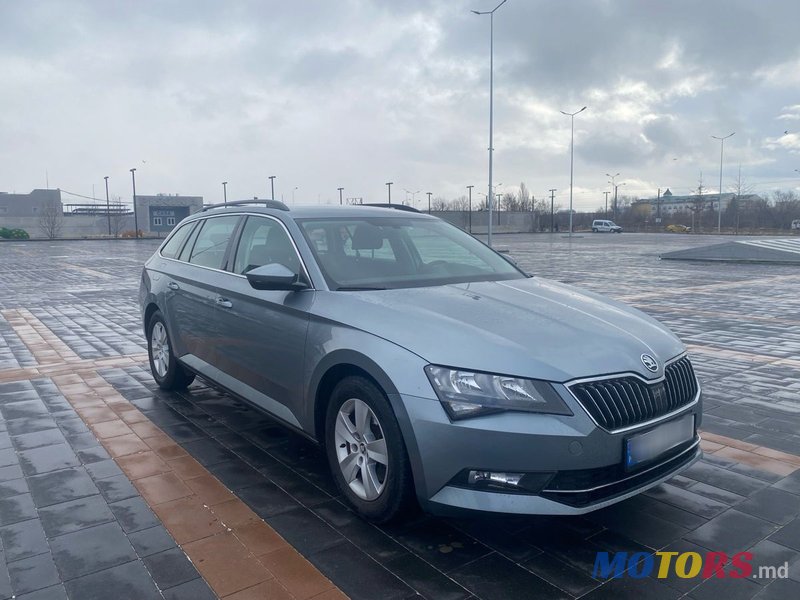 2018' Skoda Superb photo #1