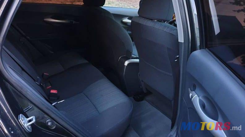 2008' Toyota Aurion photo #2