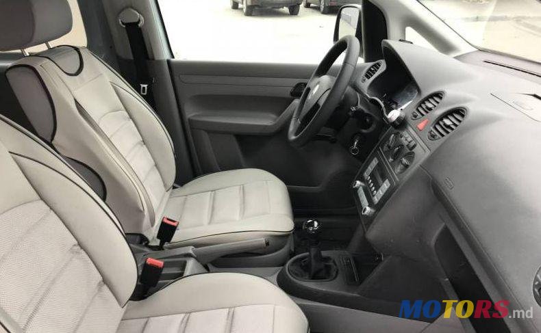 2006' Volkswagen Caddy photo #2