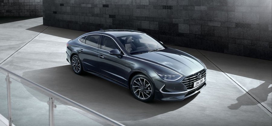 2020 Hyundai Sonata tries to win back former design glory with bold new look