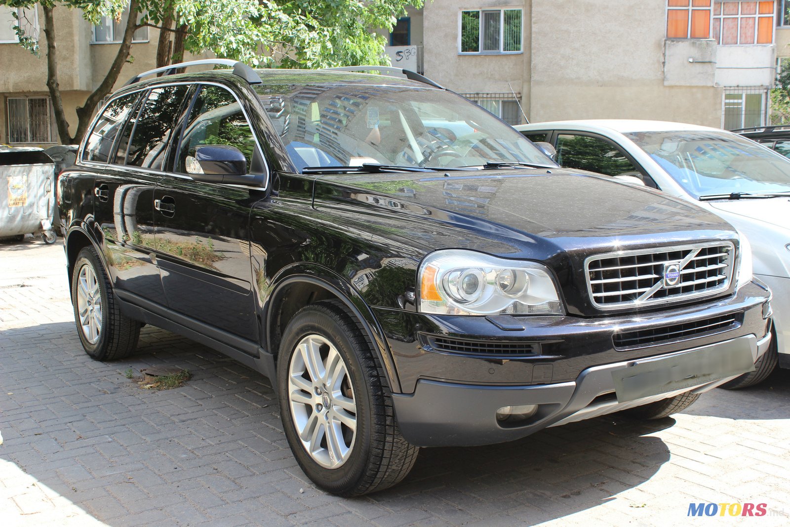 2009' Volvo XC90 Executive photo #3