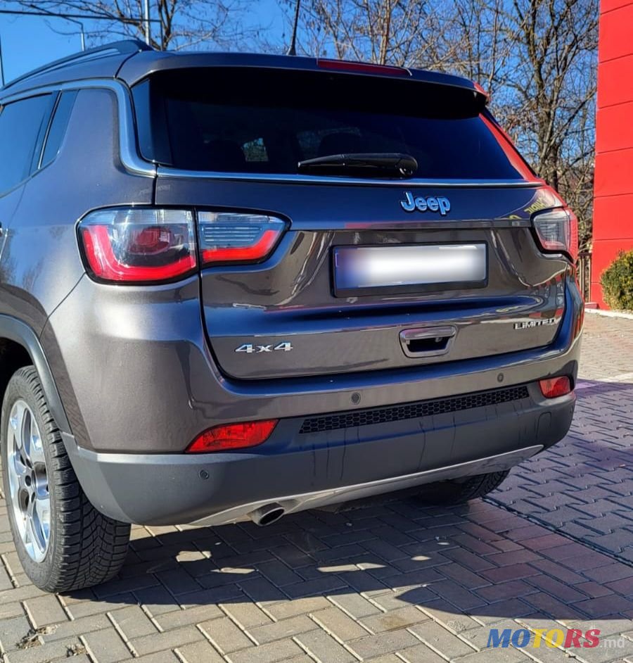 2020' Jeep Compass photo #3