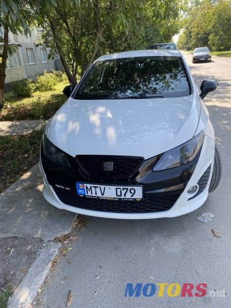 2011' SEAT Ibiza photo #2