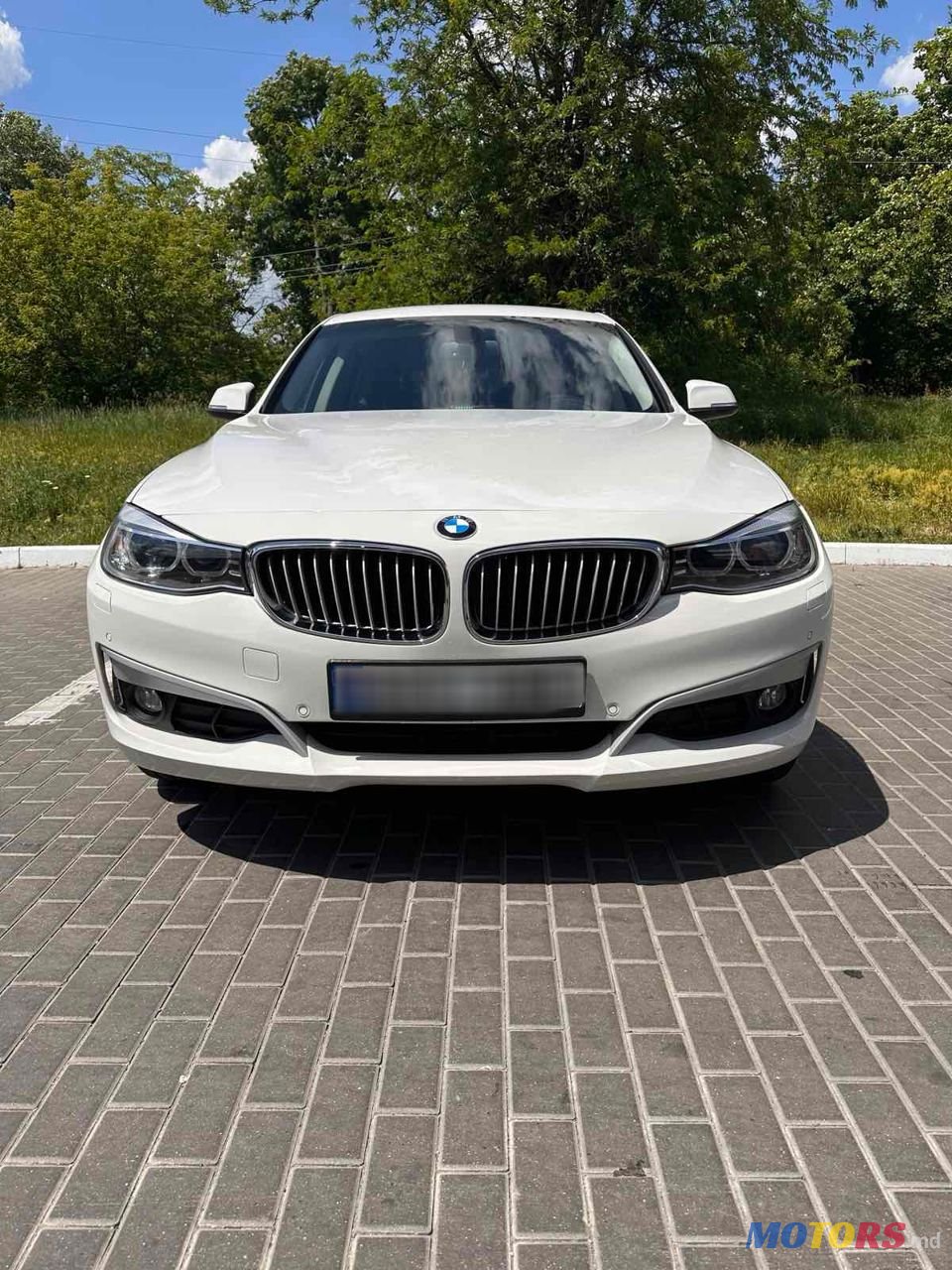 2013' BMW 3 Series Gran Turismo photo #1