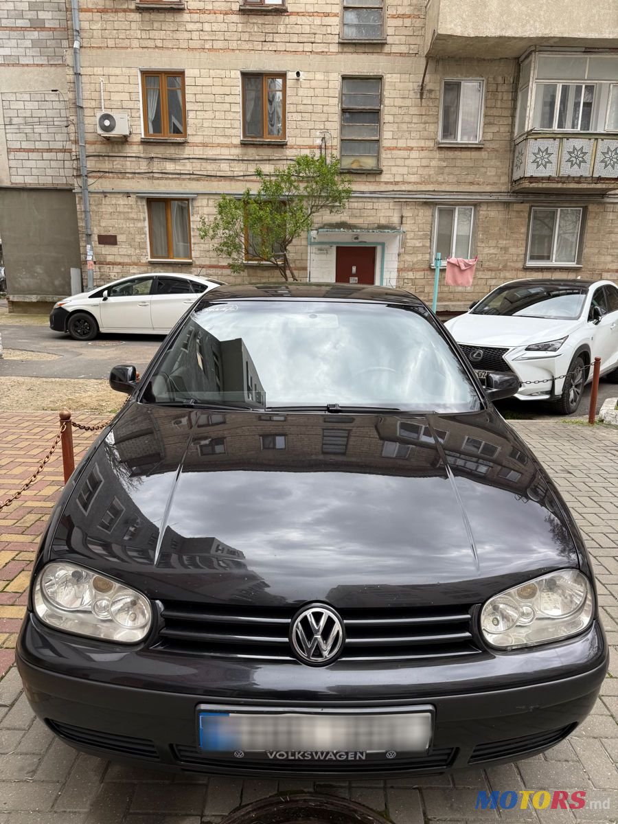 2003' Volkswagen Golf photo #5