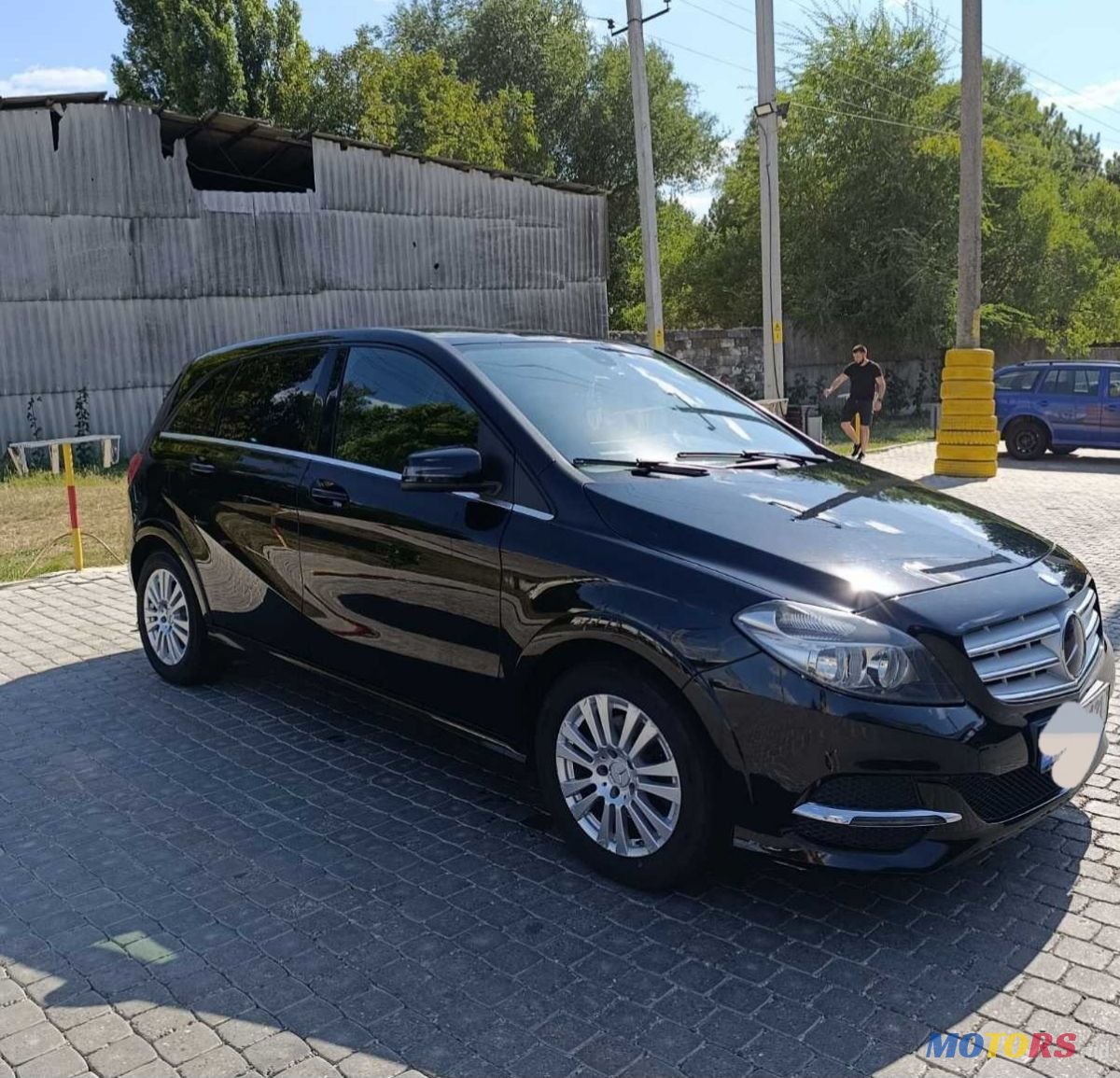 2014' Mercedes-Benz B-Class photo #1