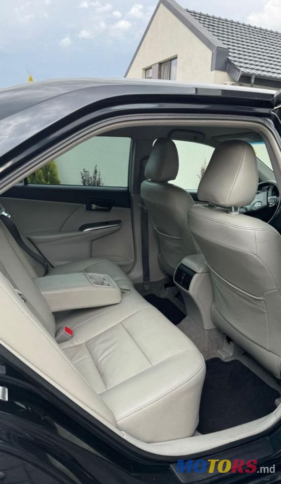 2012' Toyota Camry photo #4