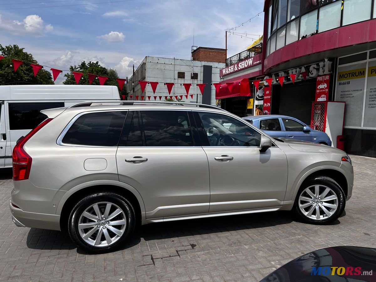 2017' Volvo XC90 photo #6